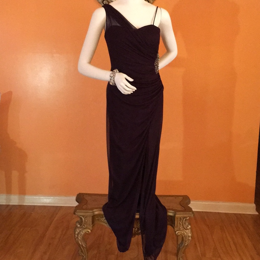 ONYX nite Evening Gown